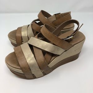 Antelope Six Strap Sandal, Size 38